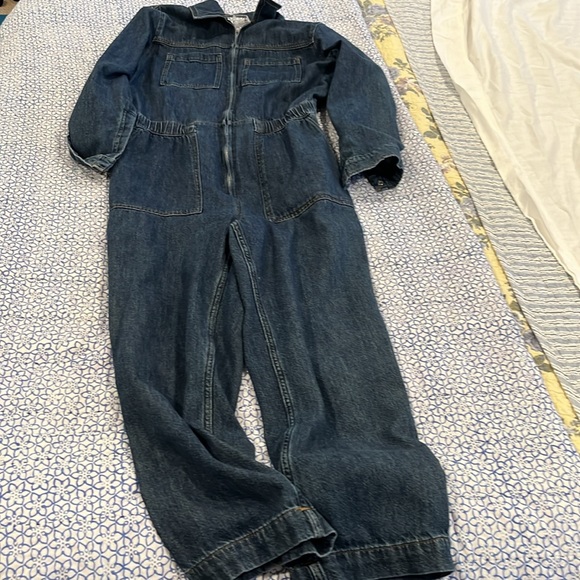 H&M denim jumpsuit - Picture 3 of 4